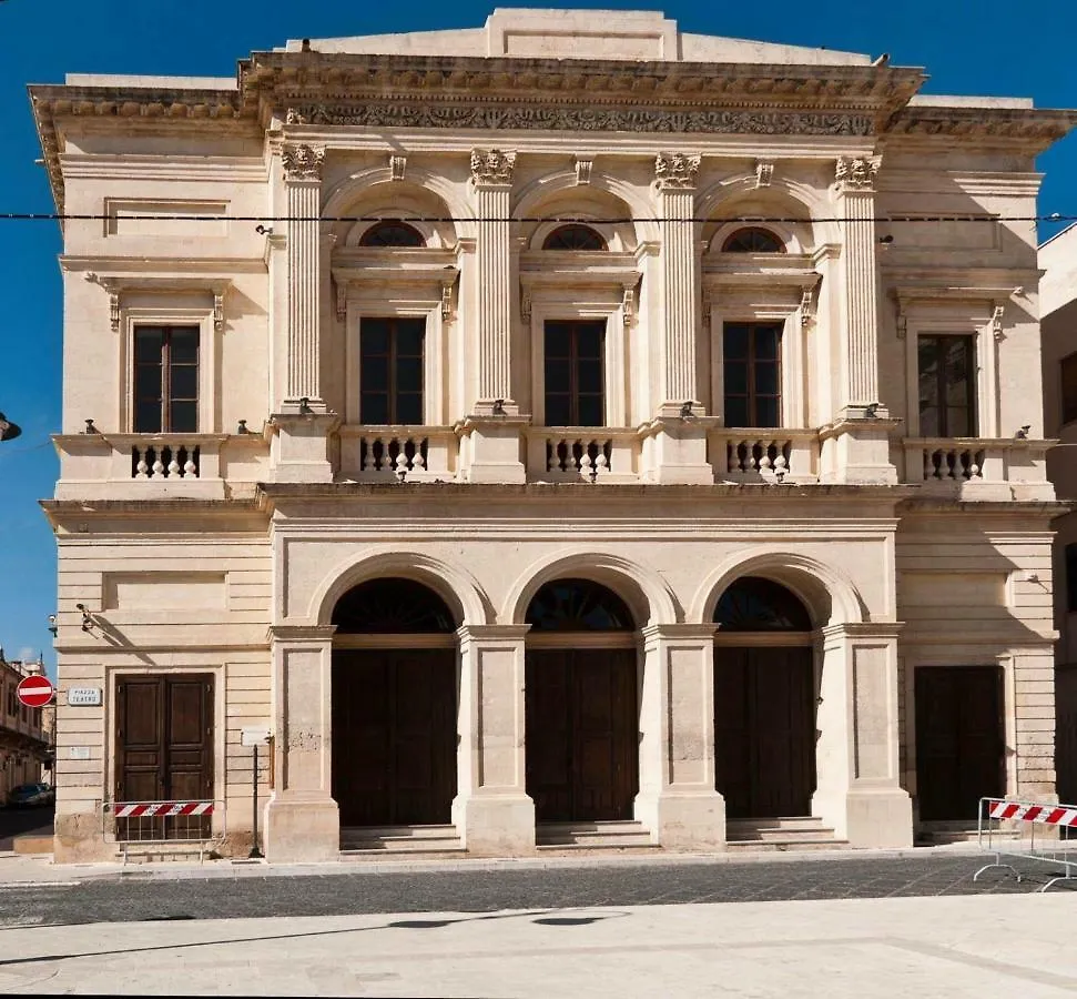 Lt Sicilia Bella Rooms Avola